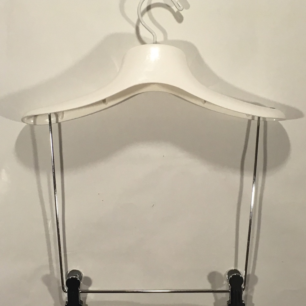 Heavy-duty Display Hanger 12" Drop Adjustable Clip
